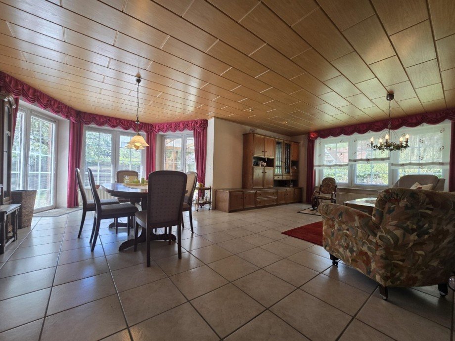 Wohn- und Essbereich WE1 Bungalow Sassenburg