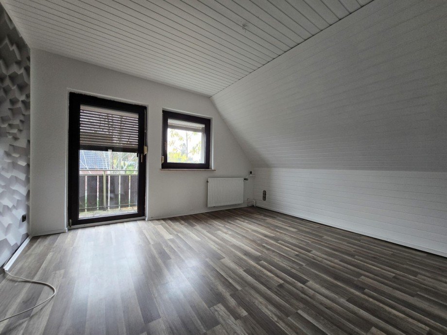 Zimmer 3 DG Einfamilienhaus Gifhorn