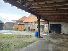 Remise II Mit Wohnrecht: Top Deal f�r Selbstversorger oder Landwirtschaft