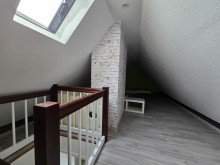 Ausgebauter Dachboden Kleines EFH auf gro�em Erbbaugrundst�ck