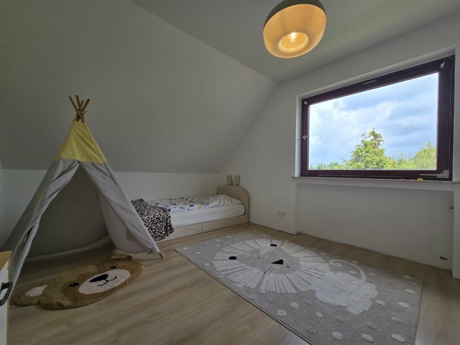 Kinderzimmer II DG Einfamilienhaus Schw�lper