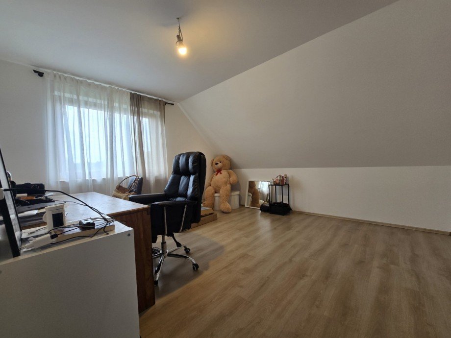 B�ro DG Einfamilienhaus Schw�lper