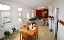 OG Wohnzimmer (2) Handwerker und Kapitalanleger aufgepasst: ZFH in zentraler Lage