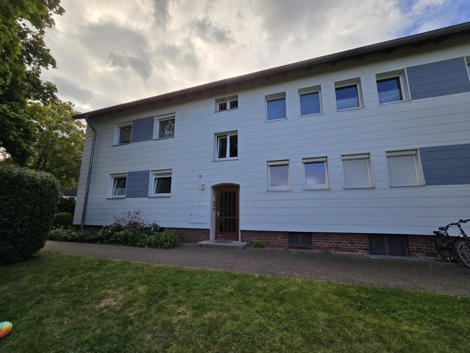 Hauseingang Erdgeschosswohnung Wolfsburg