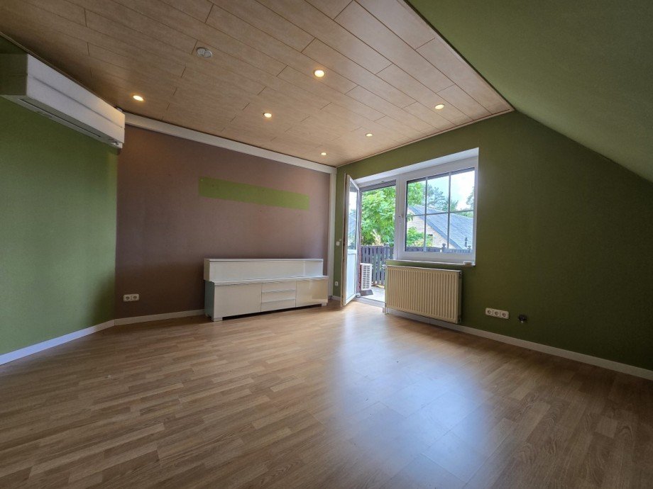 Schlafzimmer DG Doppelhaush�lfte Gifhorn