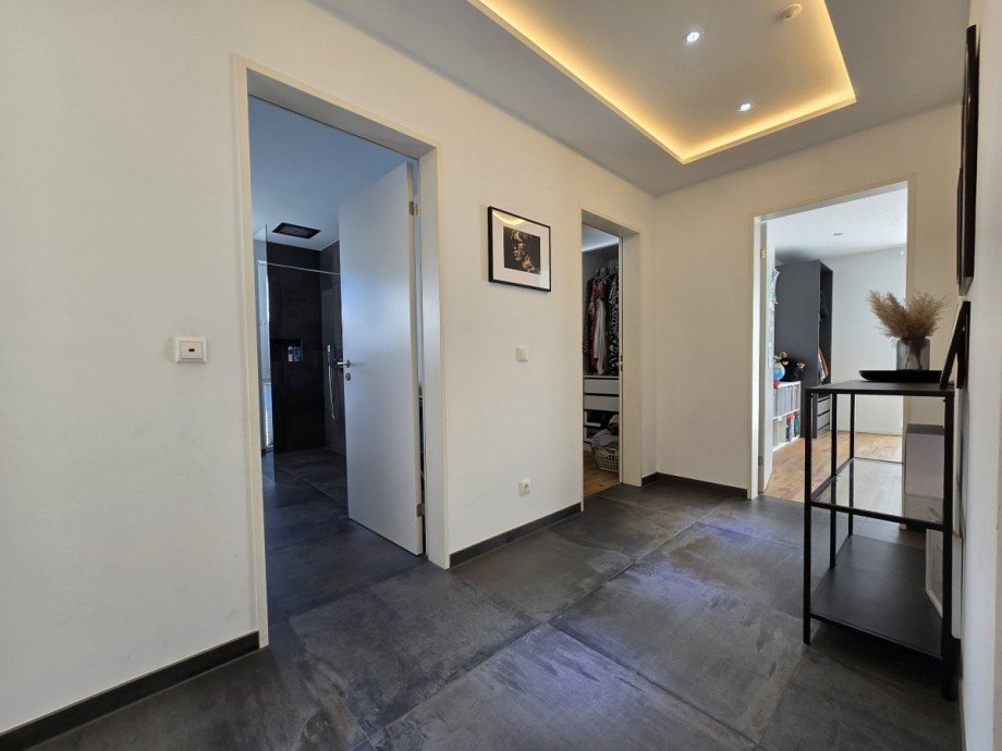 Flur Erdgeschosswohnung R�tgesb�ttel