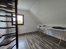 Zimmer 1 DG Kleines EFH auf gro�em Erbbaugrundst�ck