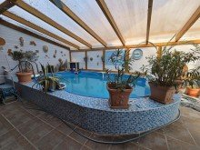 Pool Reserviert - Noch Erbbaurecht: Sch�ne DHH mit Pool in ruhiger Lage von R�tgesb�ttel