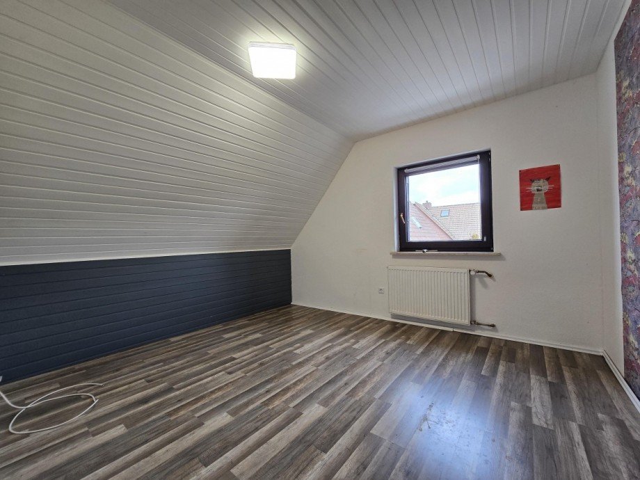 Zimmer 2 DG Einfamilienhaus Gifhorn