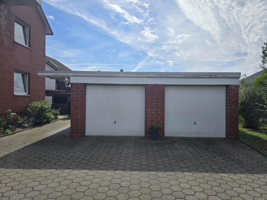 Doppelgarage Mehrfamilienhaus Meine